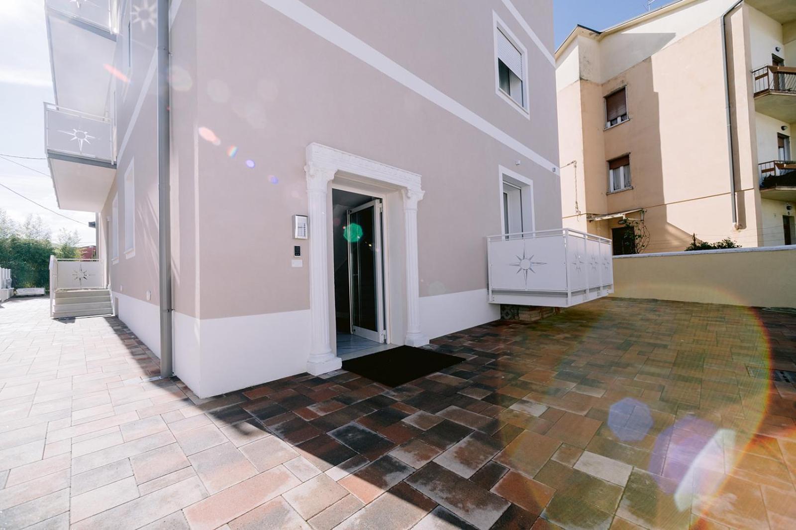 Residenza La Boheme Apartamento *